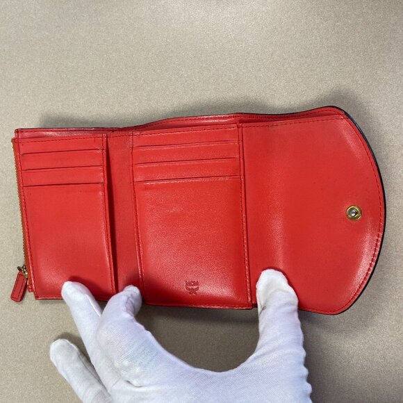 MCM  Visetos Grained Calfskin Tri-Fold Wallet - Marigold Orange - Preowned - Picture 10 of 15